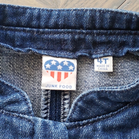 Junk Food Beatles Jean Jacket - Picture 3 of 7